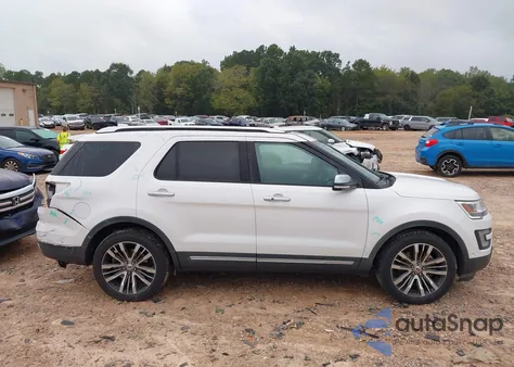 2017 Ford Explorer Platinum z USA, uszkodzony, nr VIN 1FM5K8HT0HGC59860
